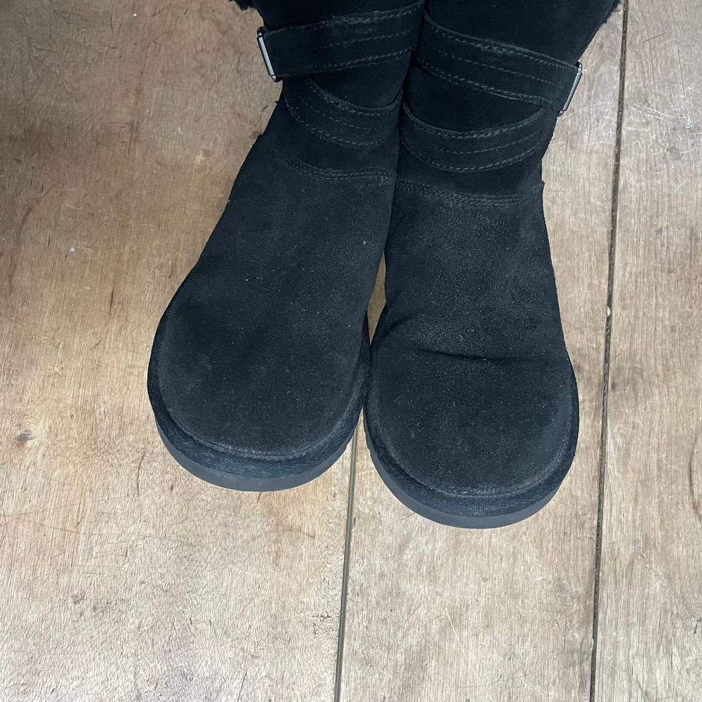 Koolaburra by UGG Black‎ Delene Short Boots Size 8 - Picture 5 of 8